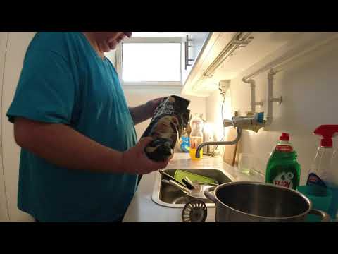 MongoTV_3553 - Danish Vlog - NETTO og Bager Haul 44 Kroner