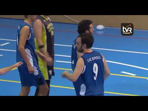 El CB Campdevànol s'imposa al derbi amb la UE Ripoll