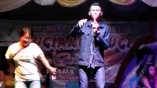 Download lagu Abiem Ngesti - Dahsyat (Desa Montalat Bergoyang) | SUGIANORSUGI SOUND mp3