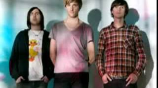 Cut Copy - Far Away (Hercules & Love Affair Remix)