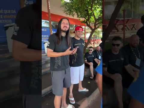 Frank Aguiar no Buzao partiu São Simão Goiás show hoje