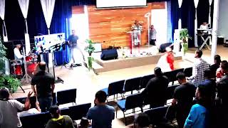 GRUPO DE ALABANZA  CENTRO CRISTIANO ÁGAPE DE OXNARD CALIFORNIA           A TUS PIES