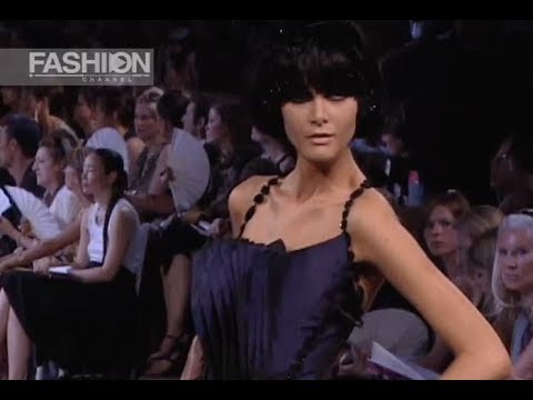 CHRISTIAN LACROIX Fall Winter 2006 2007 Haute Couture Paris - Fashion Channel