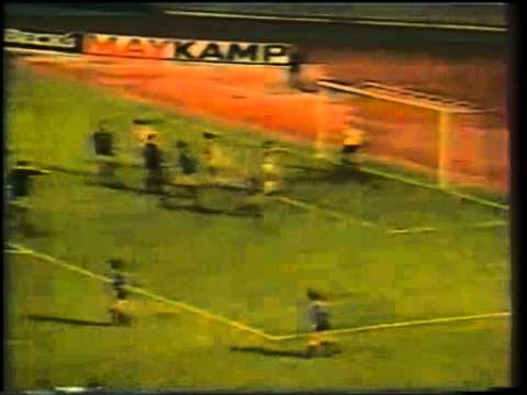 1982-10-20 AΜΒΟΥΡΓΟ-ΟΣΦΠ=1-0 Κ.ΠΡΩΤ
