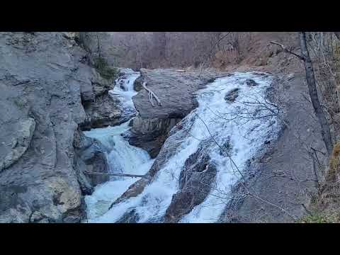 Parcul Natural Putna-Vrancea: Cascada Putnei (Săritoarea Putnei) 