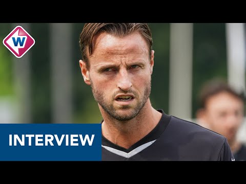 Katwijk-speler Susan schuldbewust na rode kaart: ‘Ik trap na, dat is rood’