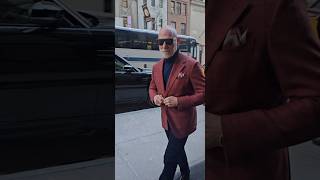 What kind of sports coat should you wear in January? #mensfashion #menslifestyle #business #menswear