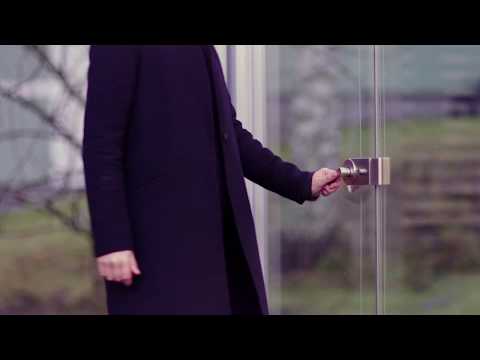 How to enjoy a Lumon glass sunroom