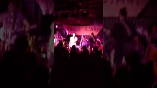 Magic Giant - Glass Heart (live in San Diego)