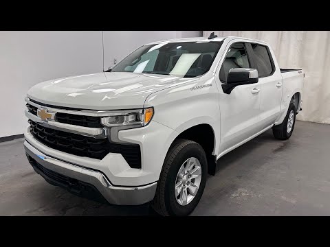 2022 Chevrolet Silverado 1500 Crew Cab Short Box 4-Wheel Drive LT in White for sale at Davis GMC Buick Lethbridge in Lethbridge, AB