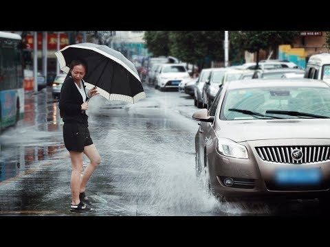 雨天“飛車濺水”到底有多普遍？讓這個街頭測試告訴你答案！