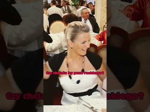 Czy chciała by pani ruskiego? 😄Biesiada przy stole