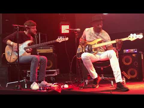 Michael League en Marcus Miller jam tijdens panel Jazz Bass Now op North Sea Jazz 2018