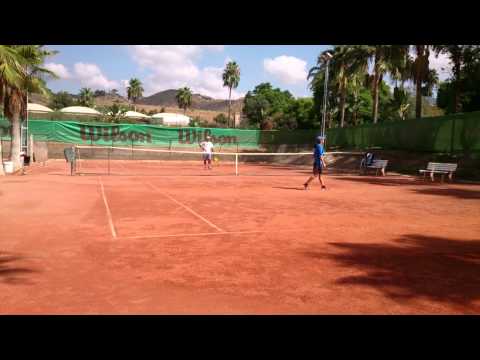 TGA tennis. Jose Carlos Villaespesa coach y Maria Berlanga 11 años