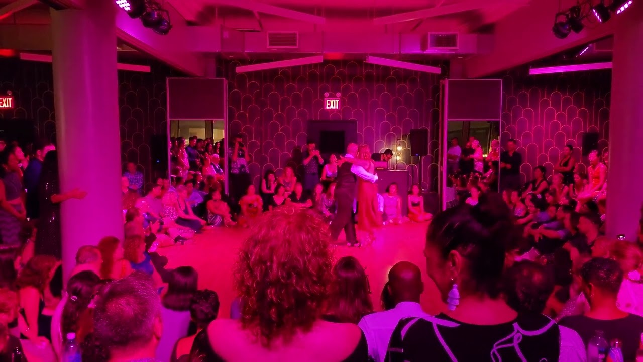 Video thumbnail for Argentine tango - Milonga: Horácio Godoy "El Pebete" & Maricel Giacomini - Estampa de varon