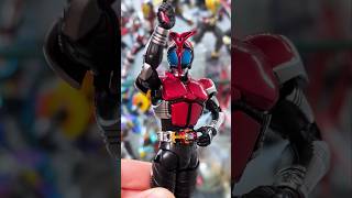 【1分ポージング】真骨彫SHフィギュアーツ仮面ライダーカブト #ポージングレビュー #kamenrider #shfiguarts #真骨彫製法 #shorts #仮面ライダーカブト