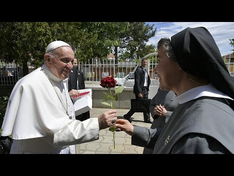 البابا يدافع عن المهاجرين من داخل بلغاريا المناوئة للهجرة…