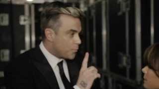 OMG! Robbie Williams has a wardrobe malfunction! | So You Think You Can Dance Australia