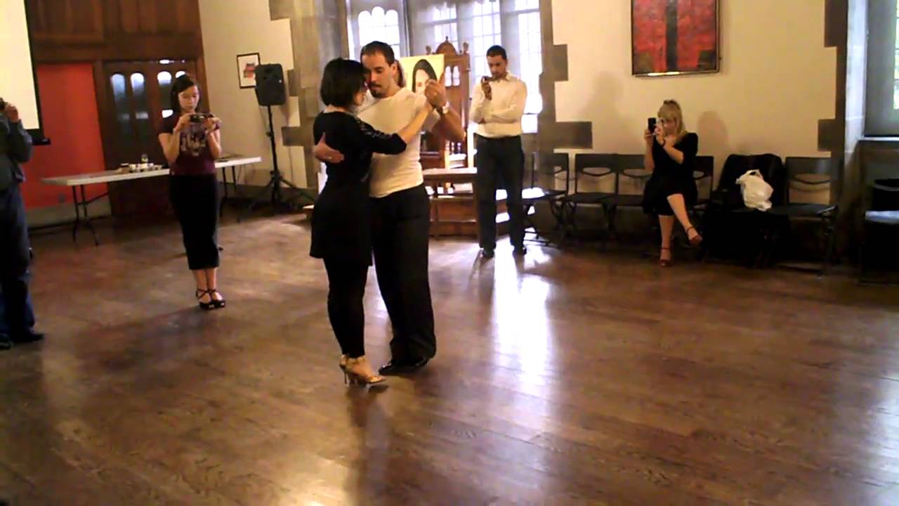 Daniel Nacucchio & Cristina Sosa: Toronto tango congress workshop (1)