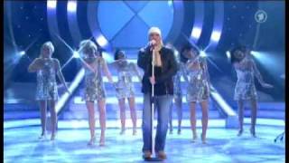 Sweet Caroline - DJ ÖTZI zu Gast beim Winterfest der Träume