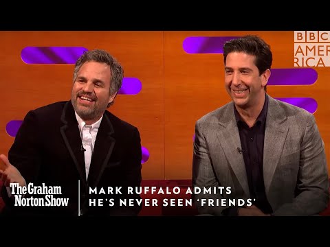 マーク・ラファロが「フレンズ」を見たことがないと告白｜グラハム・ノートン・ショー｜金曜@夜11時｜BBCアメリカ (Mark Ruffalo Admits He's Never Seen 'Friends' | The Graham Norton Show | Friday @ 11pm | BBC America)