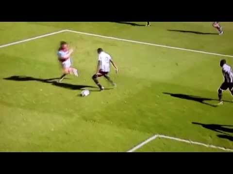 Andy Carroll does amazing skills ( West Ham vs Newcastle)