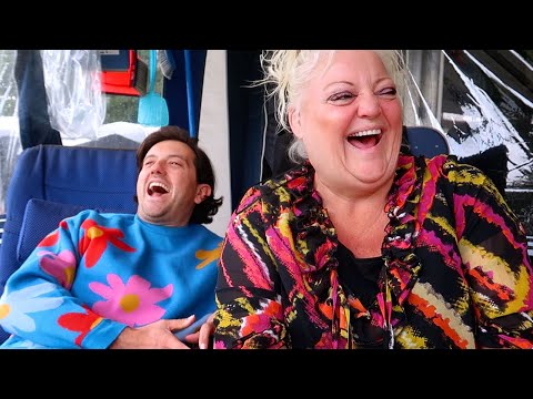 Tante Gerda en vieze mensen op de camping! DOOK #260