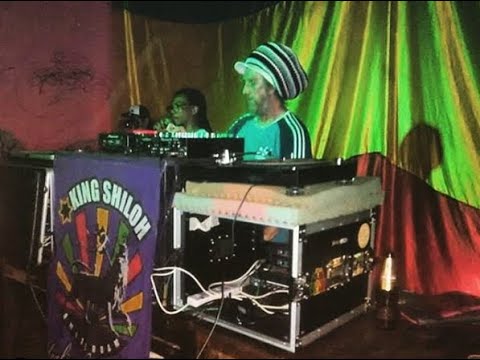 King Shiloh + Lima Sound System (2016). En el Etnias Bar.