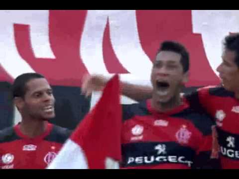 Gol recebendo a bola na área e girando para chutar e faxer o gol contra o Volta Redonda e...