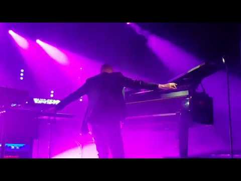 Christopher von Deylen live in Berlin - Piano and Electronic - 1 #colors #infinity
