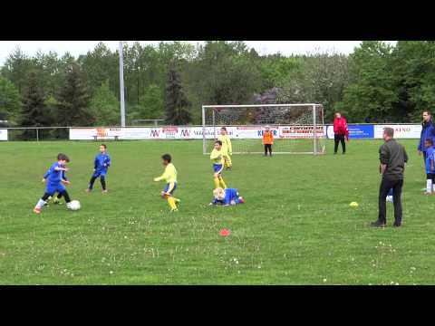 SV Kickers Pforzheim F3 2013 Spieltag in Ötisheim