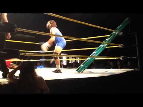 Ganon Jones Jr. turns it around on Lance Anoa'i