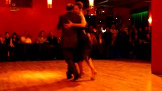Ricardo Viqueira y Maria Plazaola perform for Milonga Solidaria at El Beso no5 3466