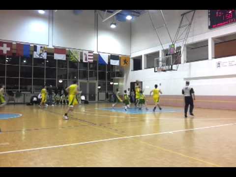 SAV Basket - U14 98 vs U14 2000 - video 7