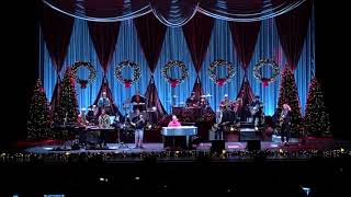 Brian Wilson - Little Saint Nick - Toyota Oakdale Theatre, Wallingford, CT - 12/08/18