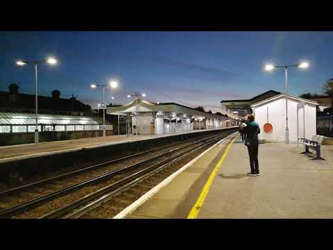 Class 37521 leads a test train at Faversham working 3Q77 Hither Green - Hither Green 20/11/19