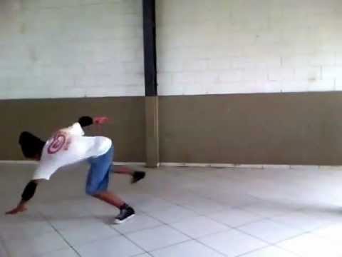 B boy Dedé 2013