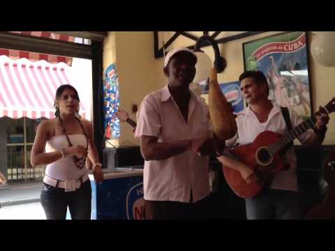 Cha Cha Cha Potpourri - The 5 del Son in La Dichosa (Habitat)