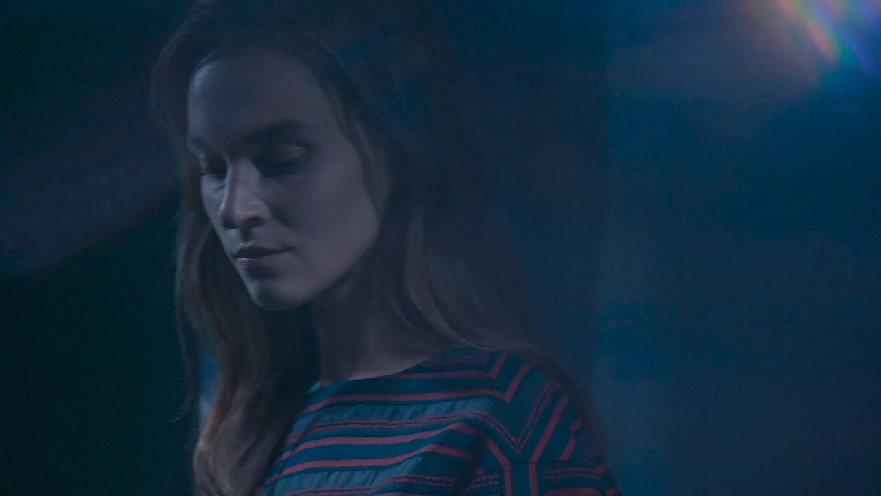 SPECIAL MOVIE  <span>“MIRROR”</span>