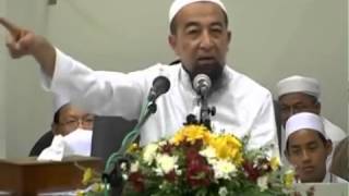 Download lagu Kerana Duit - Ustaz Azhar Idrus mp3 Download lagu Kerana Duit - Ustaz Azhar Idrus mp3