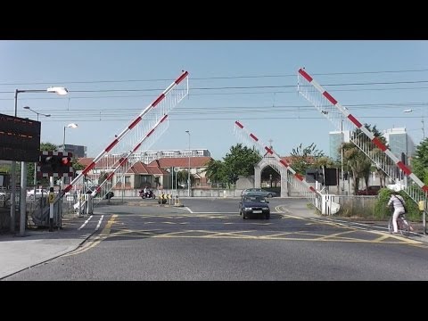 Level Crossing - Merrion Gates, Dublin