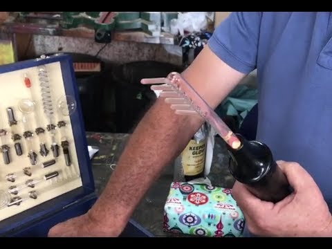 1940's Violet-Ray Medical Electric Shock Machine