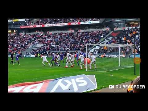 MK dons V Wolves