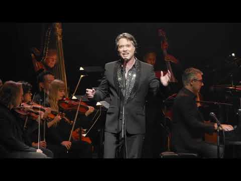 Rufus Wainwright with the Pacific Jazz Orchestra - I'm a Stranger Here Myself (Official Video)