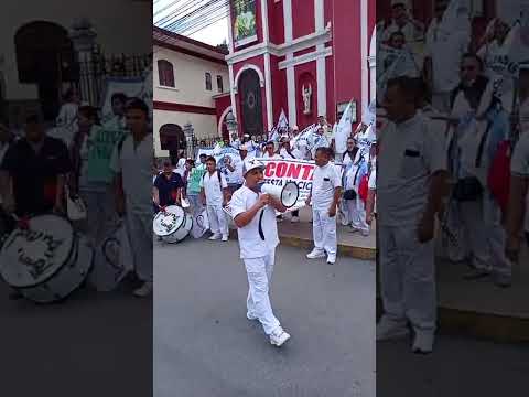 SAN MARTÍN: PERSONAL TÉCNICO DE SALUD ACATA MOVILIZACIÓN REGIONAL EN MOYOBAMBA