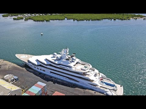 Sequestrato lo yacht Sheherazade a Marina di Carrara