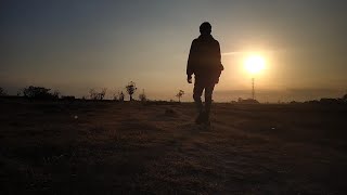 Download lagu Orang berjalan - Beautiful sunrise video mp3 Download lagu Orang berjalan - Beautiful sunrise video mp3