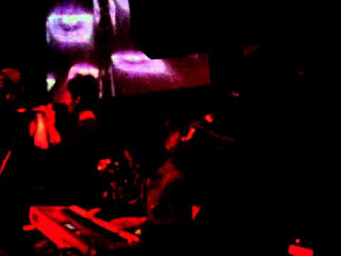 Funkalized @ OT301 06-11-2009 pt1.MPG