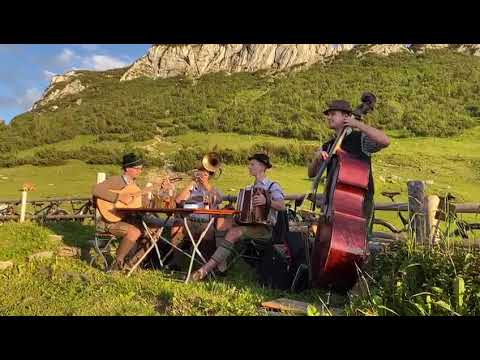 Wabach Musi - Dirndl drah di um
