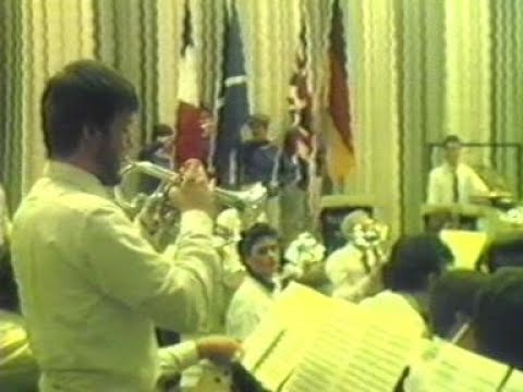 1987 Nieuwsflits april - Hoorn: 'Hoornse Brassband' - Concert